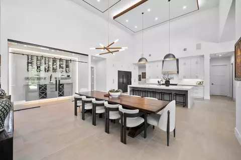 Dining - 7 Old Overton Pl, Spring, TX 77389 photo 2 of 8