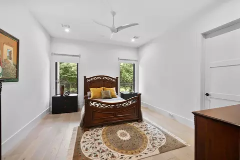 Bedroom - 7 Old Overton Pl, Spring, TX 77389 photo 4 of 5