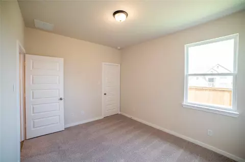 Bedroom - 1416 Whitney Ln, Brenham, TX 77833 photo 5 of 7