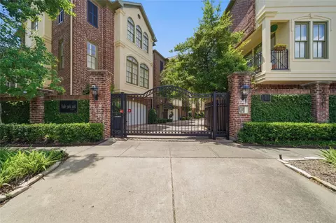 1329 Hyde Park Blvd, Houston, TX 77006