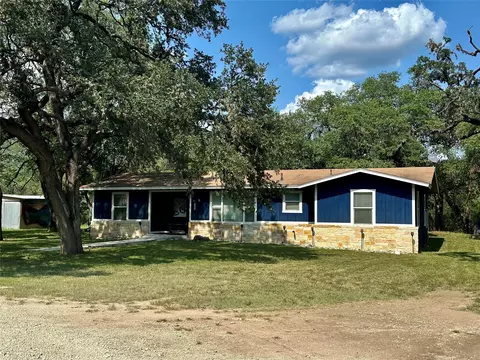 23883 Us Hwy 83 N, Concan, TX 78838