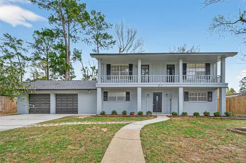 26522 Hillside Dr, Spring, TX 77386