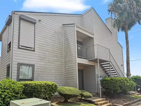 3220 69th St #B12, Galveston, TX 77551
