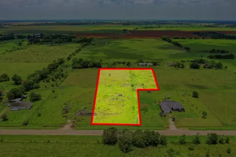 000 County Road 227, Hungerford, TX 77448