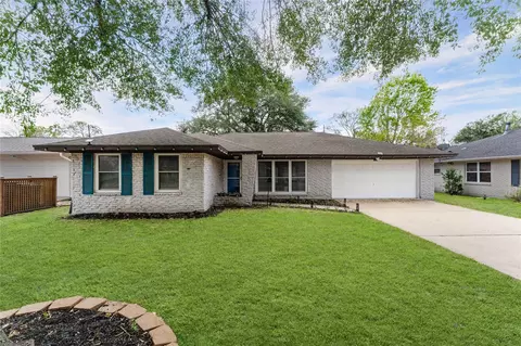 4811 Stillbrooke Dr, Houston, TX 77035