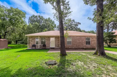 Exterior - 405 Peacock Path, Trinity, TX 75862 photo 4 of 21