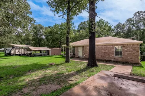 Exterior - 405 Peacock Path, Trinity, TX 75862 photo 5 of 21