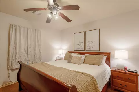 Bedroom - 405 Peacock Path, Trinity, TX 75862 photo 1 of 7