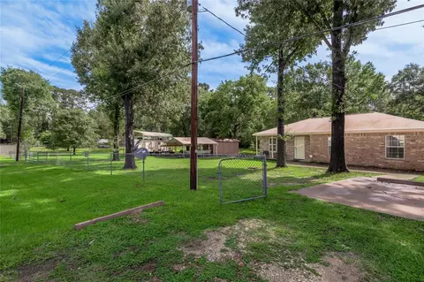 Exterior - 405 Peacock Path, Trinity, TX 75862 photo 2 of 21