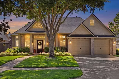 1710 Windy Brook Ln, League City, TX 77573