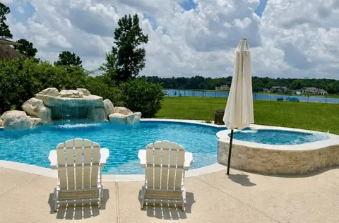 31810 Edgewater Dr, Magnolia, TX 77354