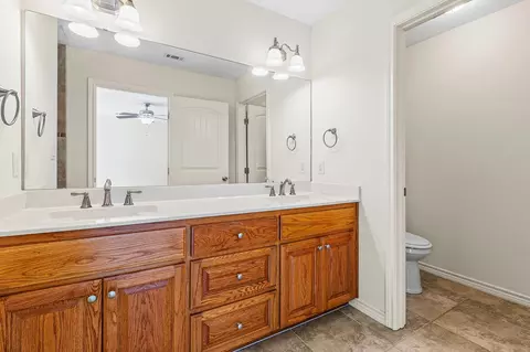 Bath - 86 Huntington, Trinity, TX 75862 photo 4 of 4