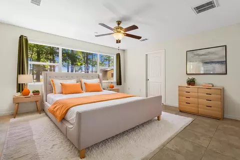Bedroom - 86 Huntington, Trinity, TX 75862 photo 3 of 3