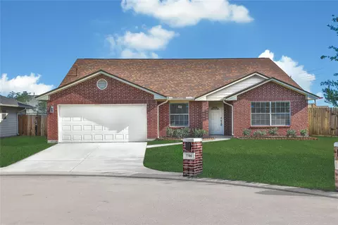 7706 Kempsey Ln, Houston, TX 77040