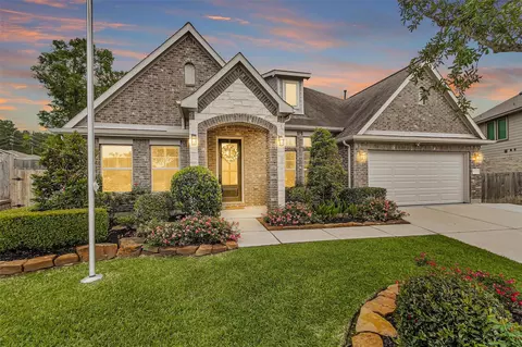 25702 Balsamwood Dr, Tomball, TX 77375
