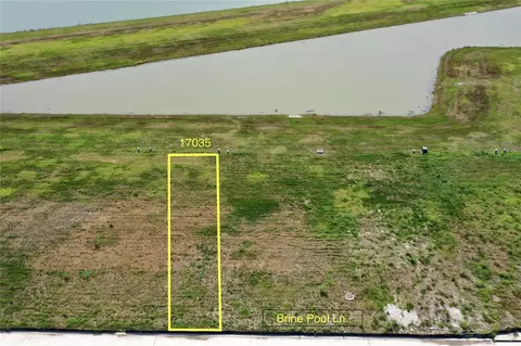 17035 Brine Pool Ln, Crosby, TX 77532