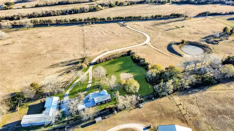 1005 Church Rd, Brenham, TX 77833