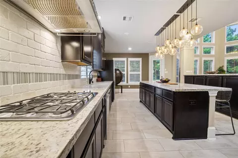 Kitchen - 7907 Augusta Creek Ct, Spring, TX 77389 photo 2 of 5