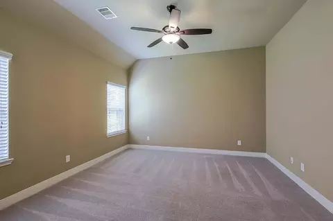 Bedroom - 515 Mill Creek Rd, Pinehurst, TX 77362 photo 9 of 9