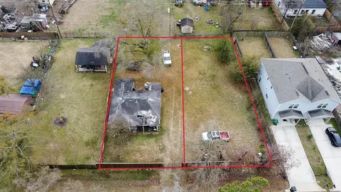 8118 Caddo Rd, Houston, TX 77078