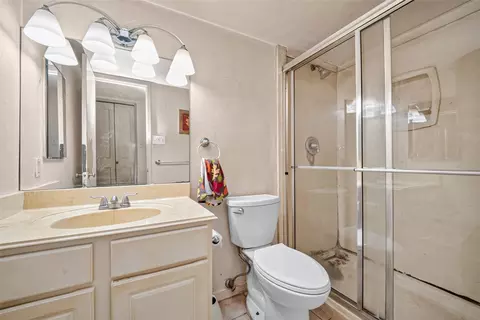 Bath - 22926 Millgate Dr, Spring, TX 77373 photo 1 of 2