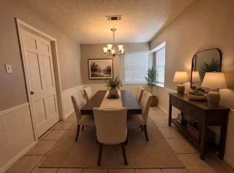 Dining - 6126 Inway Dr, Spring, TX 77389 photo 1 of 1