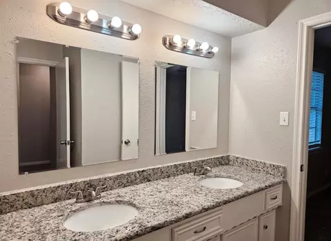 Bath - 6126 Inway Dr, Spring, TX 77389 photo 1 of 2