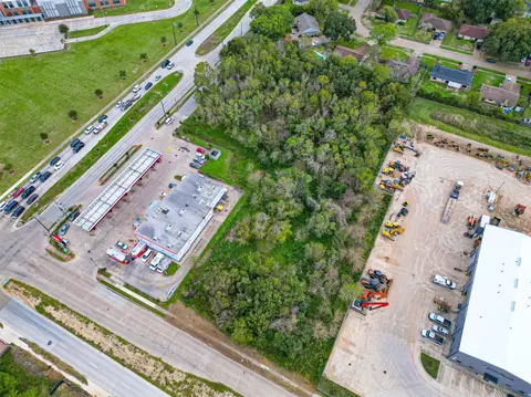 8420 Fuqua St, Houston, TX 77075