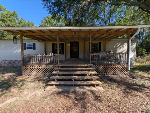Exterior - 346 Lakeside Cir, Trinity, TX 75862 photo 8 of 15