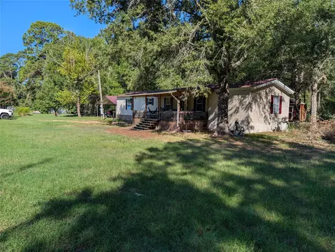 Exterior - 346 Lakeside Cir, Trinity, TX 75862 photo 11 of 15