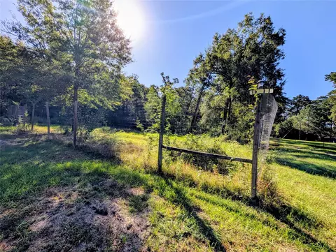 Exterior - 346 Lakeside Cir, Trinity, TX 75862 photo 13 of 15
