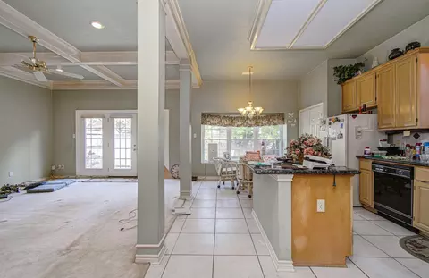 Kitchen - 16714 Manningtree Ln, Spring, TX 77379 photo 2 of 7