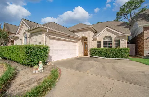 Exterior - 16714 Manningtree Ln, Spring, TX 77379 photo 2 of 4