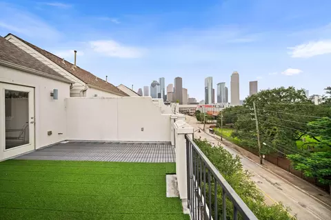 1208 W Dallas St, Houston, TX 77019