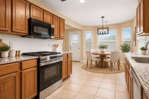Kitchen - 4414 Bridgevillage Dr, Spring, TX 77373 photo 1 of 10