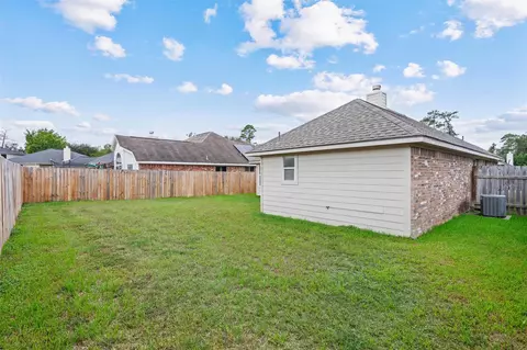 Exterior - 4414 Bridgevillage Dr, Spring, TX 77373 photo 6 of 6