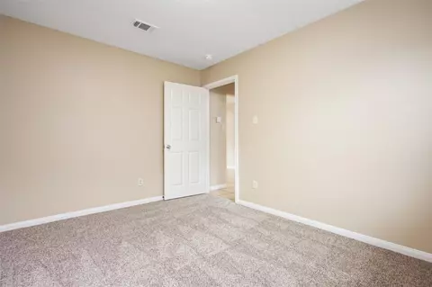 Bedroom - 4414 Bridgevillage Dr, Spring, TX 77373 photo 5 of 10