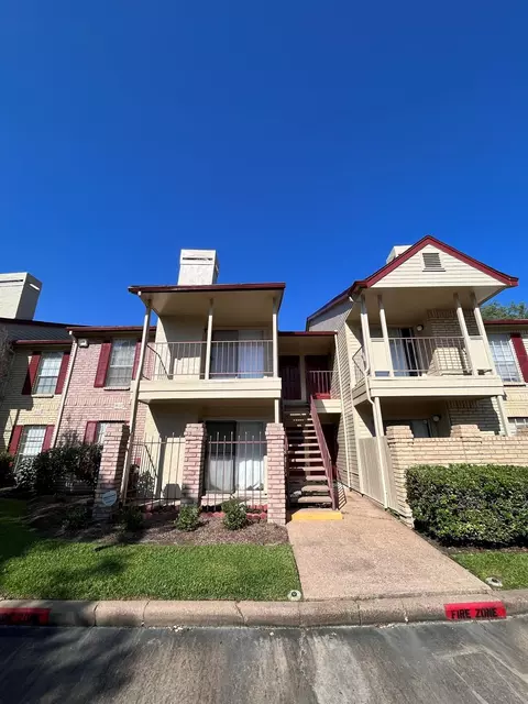 2120 El Paseo St #1912, Houston, TX 77054