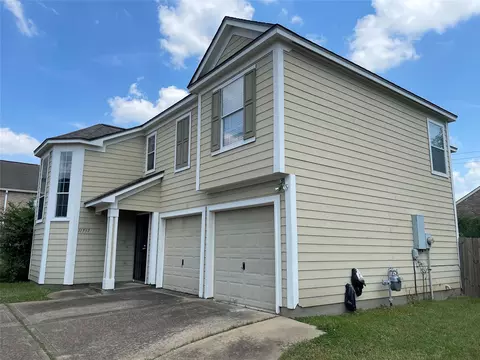 11737 Logan Ridge Dr, Houston, TX 77072