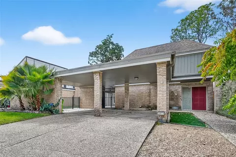 2810 Quail Hollow Dr, Missouri City, TX 77459