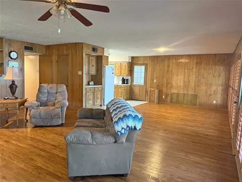 Living - 192 Sam Houston Loop, Point Blank, TX 77364 photo 6 of 10