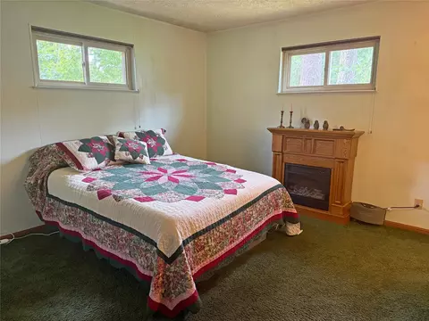 Bedroom - 192 Sam Houston Loop, Point Blank, TX 77364 photo 1 of 4