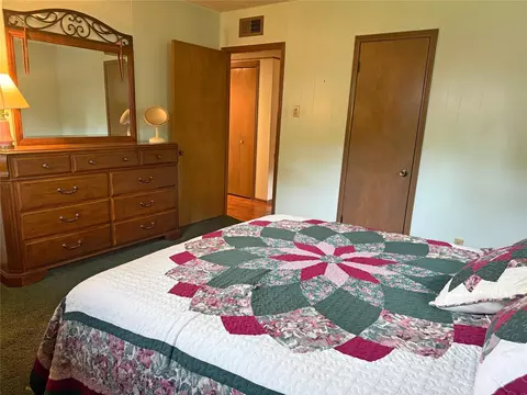 Bedroom - 192 Sam Houston Loop, Point Blank, TX 77364 photo 2 of 4