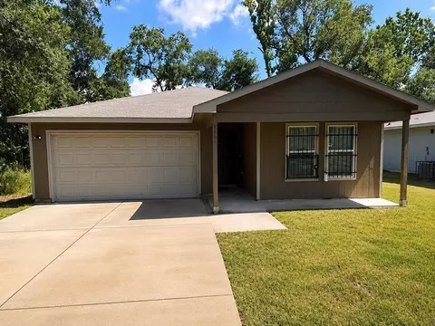 5609 Langley Rd, Houston, TX 77016