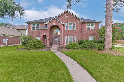 2115 Aberdeen Dr, League City, TX 77573