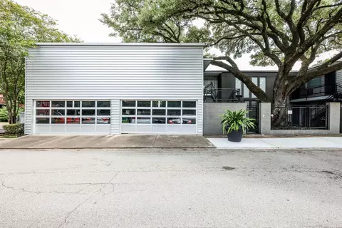 1219 Banks St #1, Houston, TX 77006