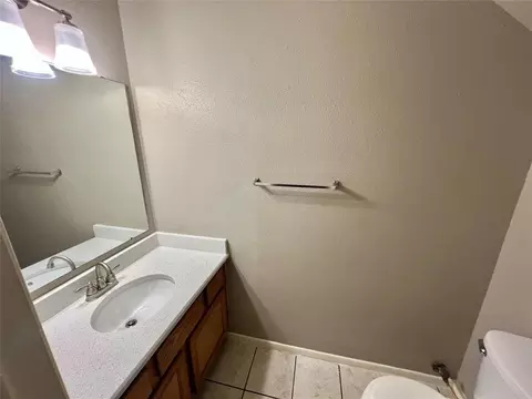 Bath - 1039-1045 N Chenango St, Angleton, TX 77515 photo 1 of 2