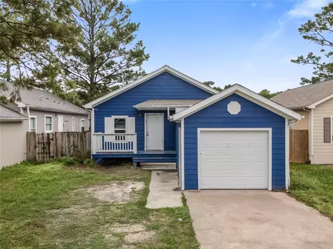 11938 Greenglen Dr, Houston, TX 77044