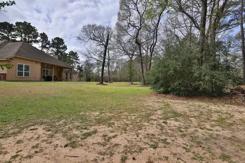 Exterior - 1547 Ruby Dr, Willis, TX 77378 photo 8 of 12