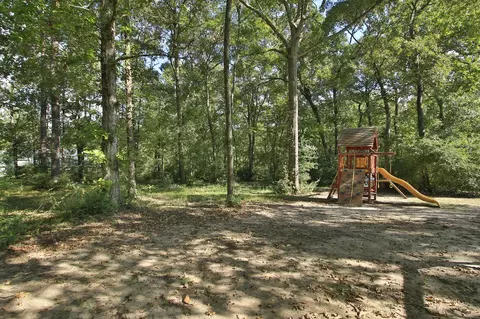 Exterior - 1547 Ruby Dr, Willis, TX 77378 photo 10 of 12